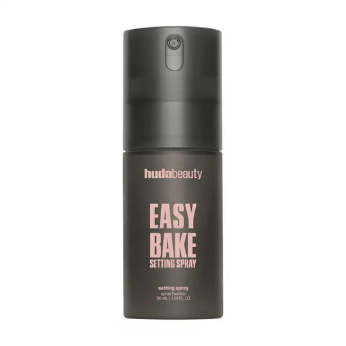 HUDA BEAUTY  Easy Bake Blurring Setting Spray with 16-Hour Wear