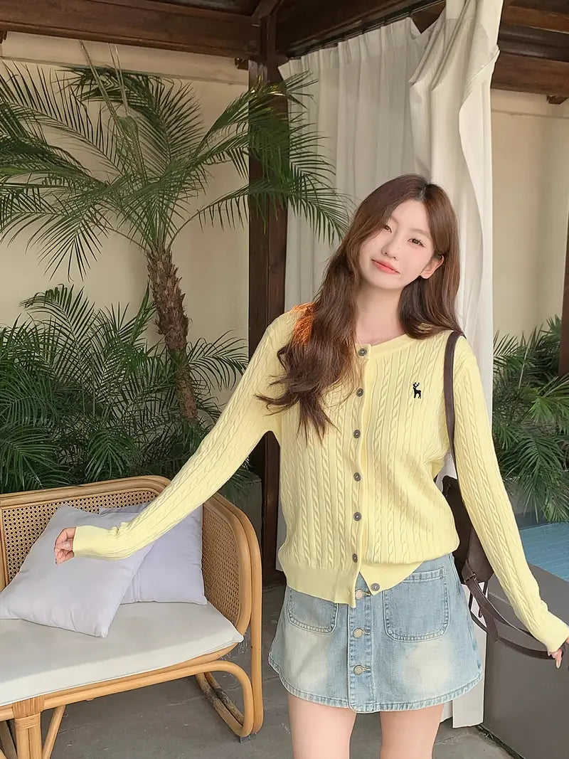 Womens-Petite-Korean-Japanese-Style-Slim-Fit-Cable-Cardigan-4.webp
